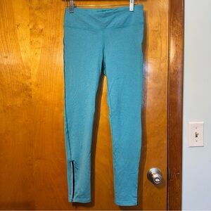 Rabbit Women's Running Capris - size Small